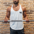 t-shirt sans manches : stringer, débardeurs ou tanks que choisir ?